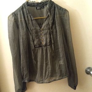 See Through Fancy blouse. Petite. size PS.